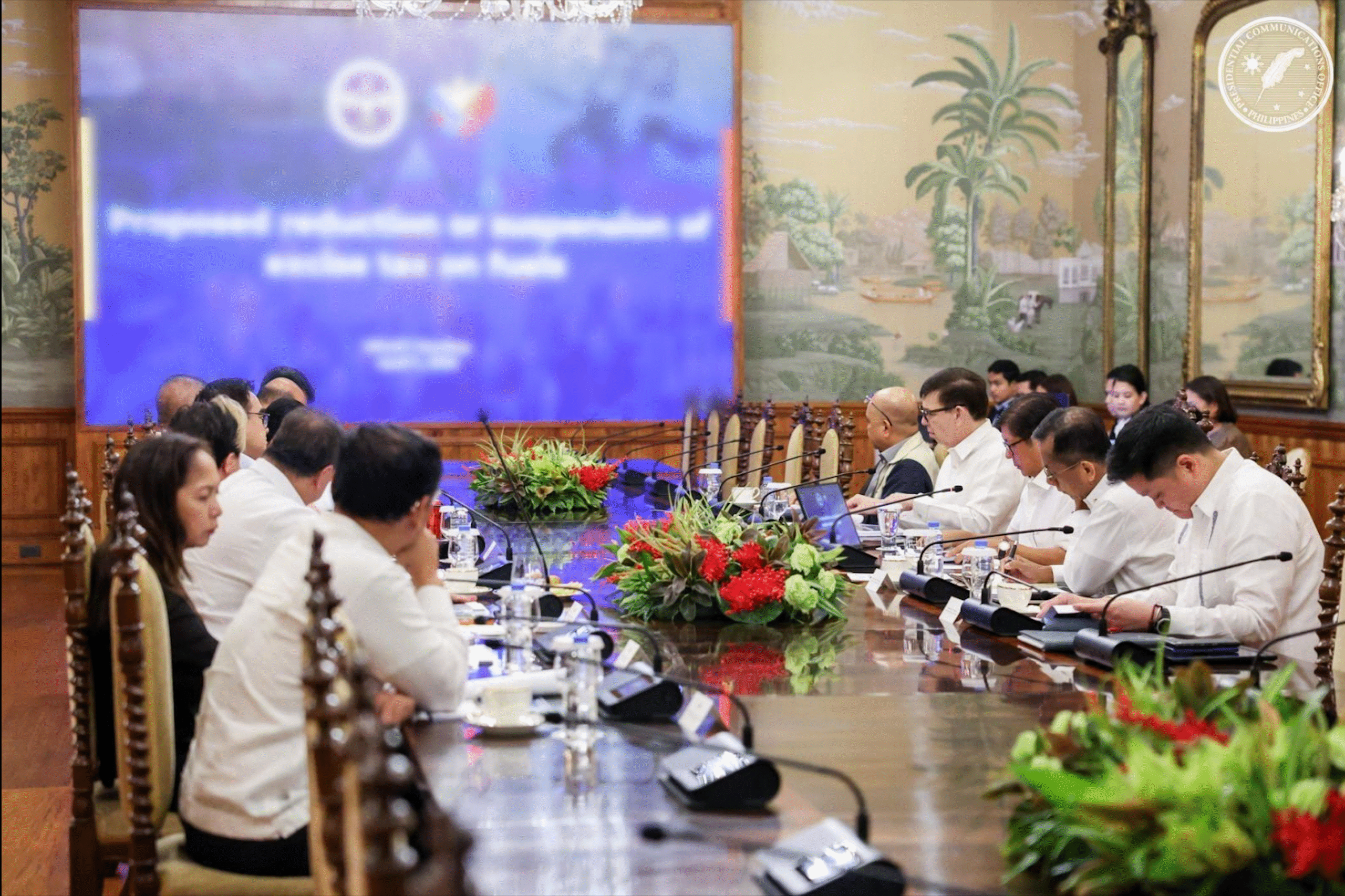 PCO: Blurring of parts of screen photo like one at UPLIFT meeting is SOP