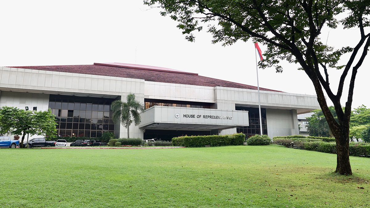 AMLC receives House subpoena on Duterte-Carpio transactions