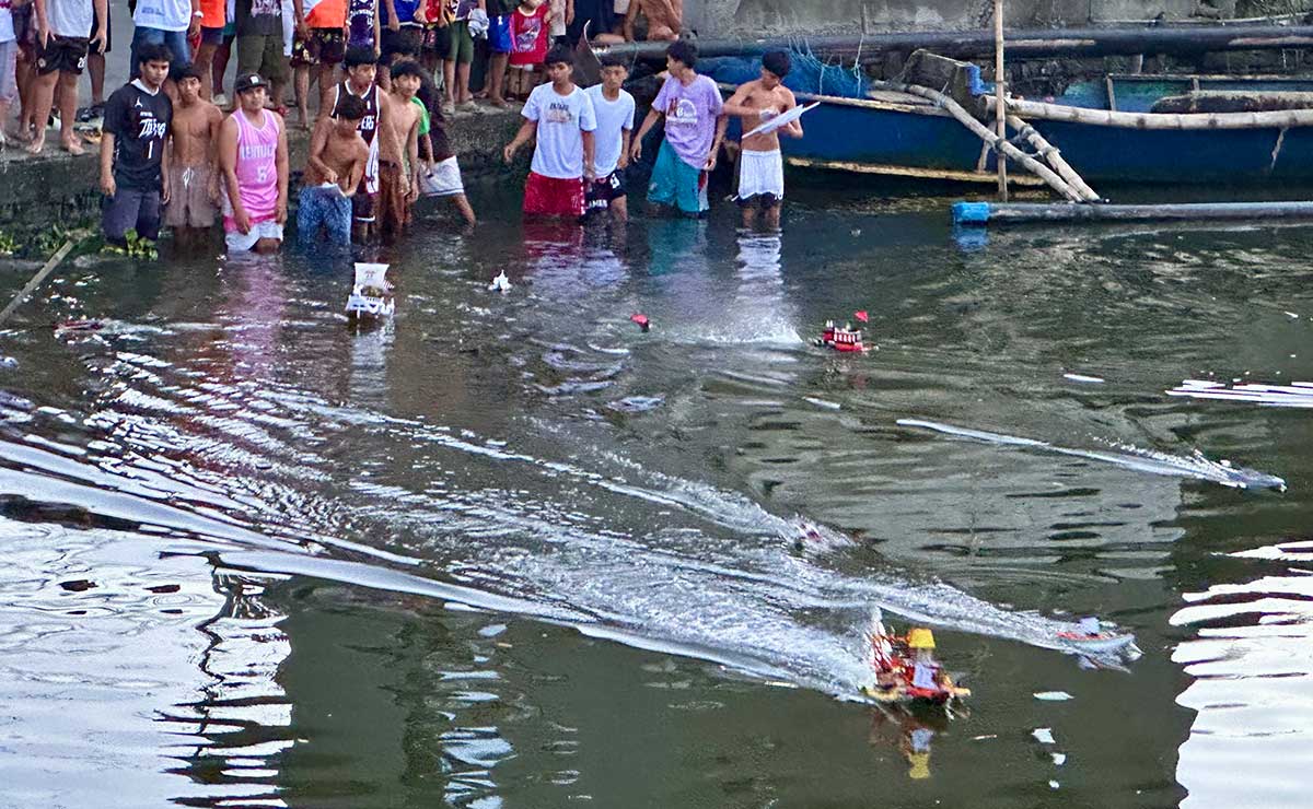 ‘Bangkaripas’ toy boat race returns to Bulacan
