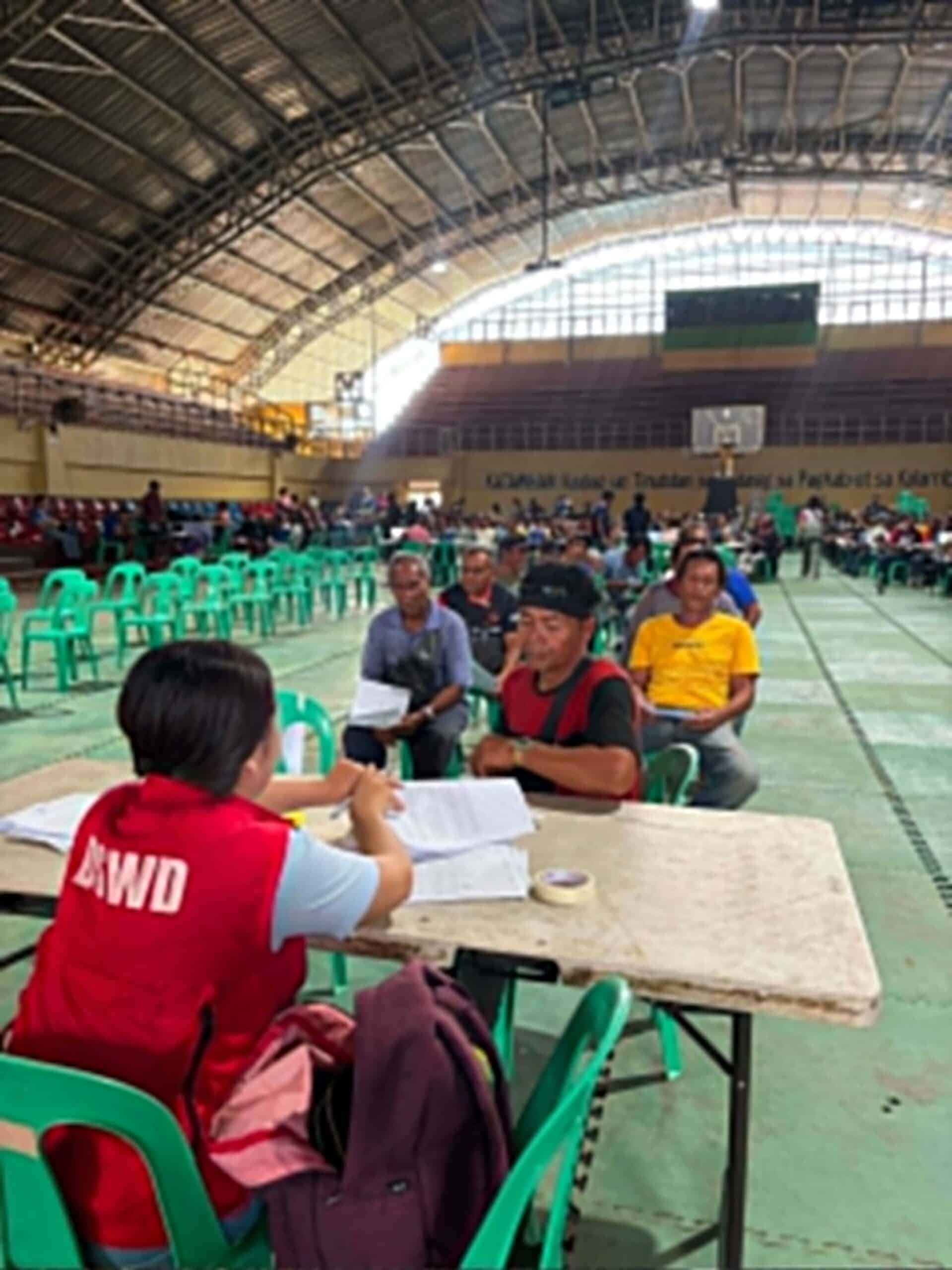 Over 2,000 Bukidnon drivers get cash aid