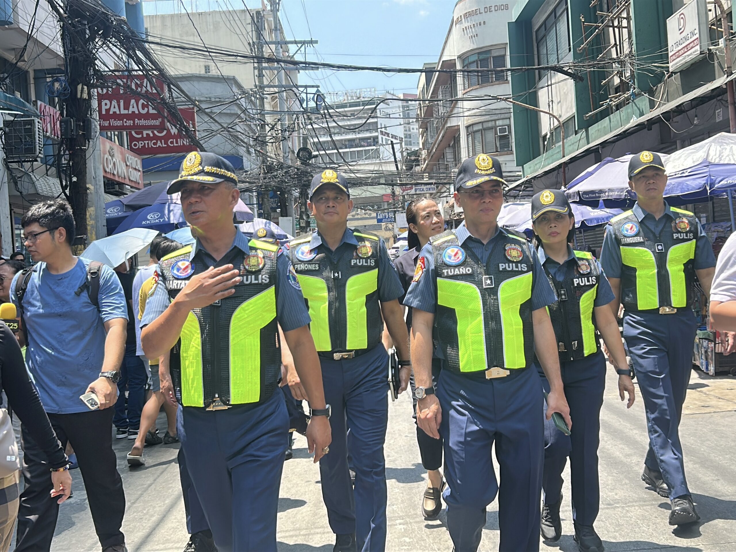 PNP chief inspects churches, trains for Holy Week travel rush