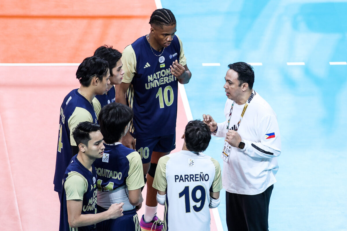 UAAP Season 88 men's volleyball Finals Game 1 NU Bulldogs Dante Alinsunurin