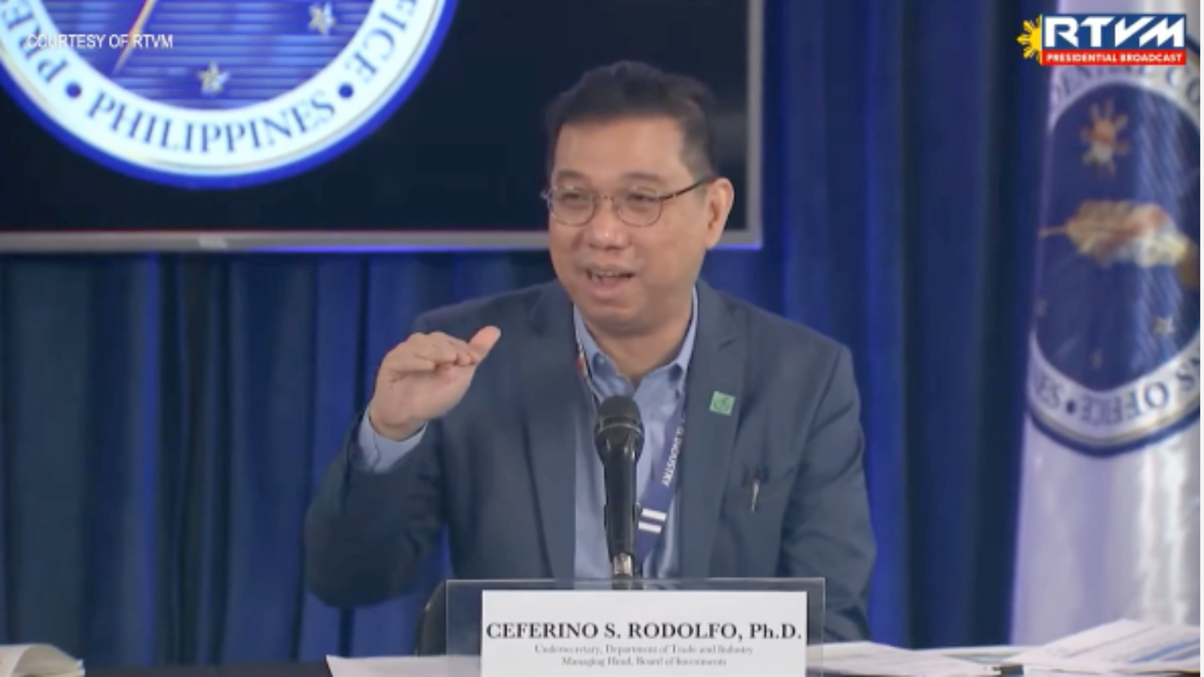 DTI in talks with 2 carmakers for Evis perks