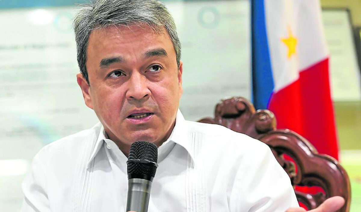 Barbers calls for longer hours for Duterte impeachment trial