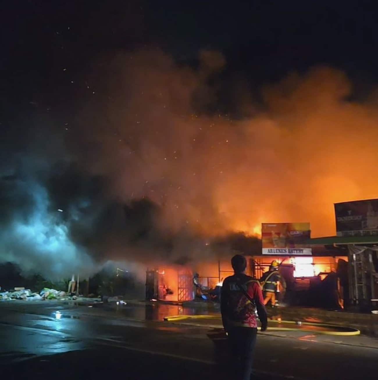 Midnight fire razes homes, boarding house in Bukidnon town