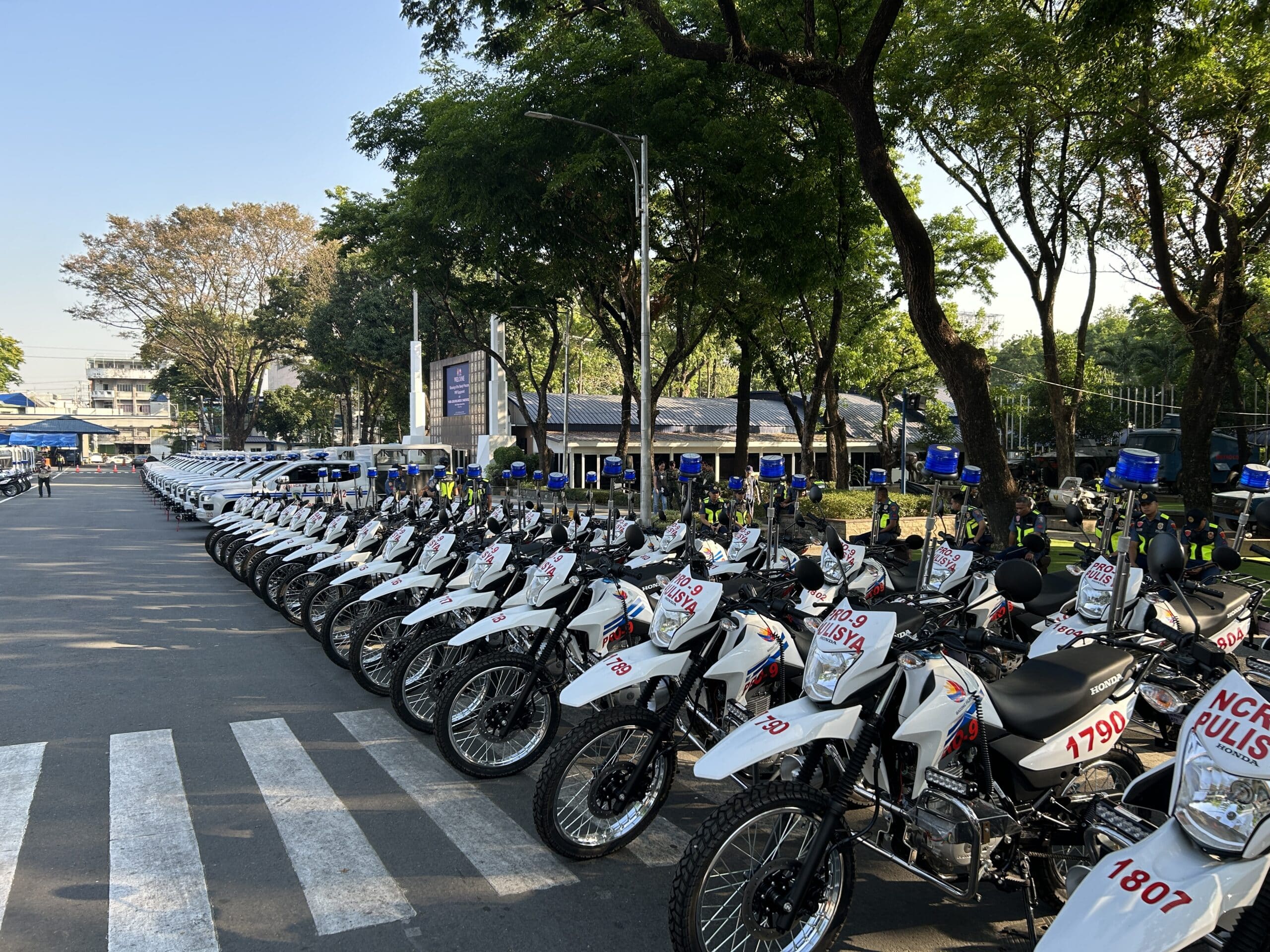 PNP gets P506-M new personnel carriers, motorcycles, tools