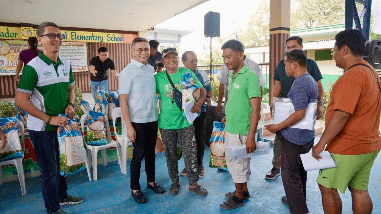 Pandi, Bulacan execs pool salaries to aid transpo workers