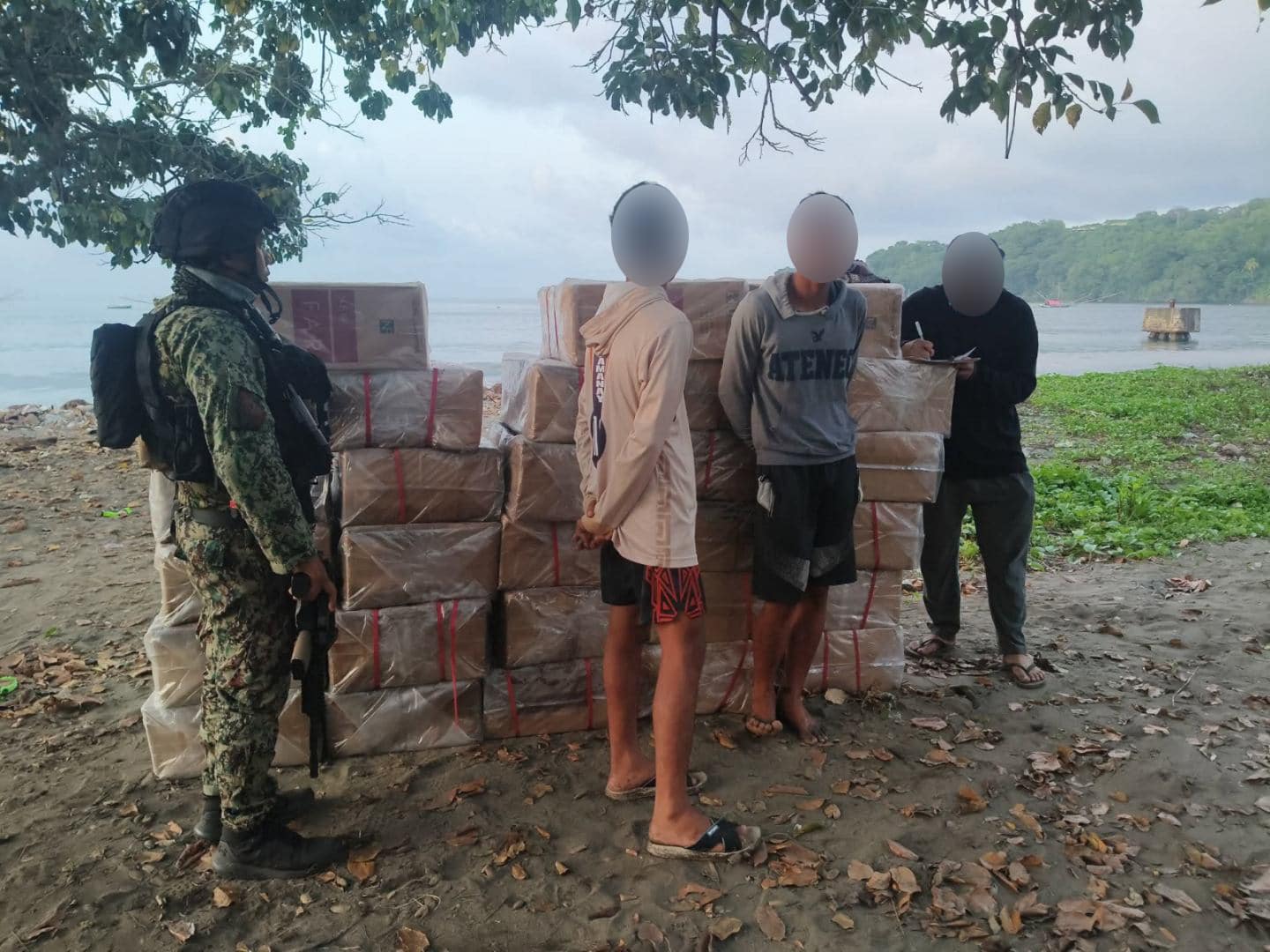 Cigarette smuggling foiled on Lanao del Norte shore