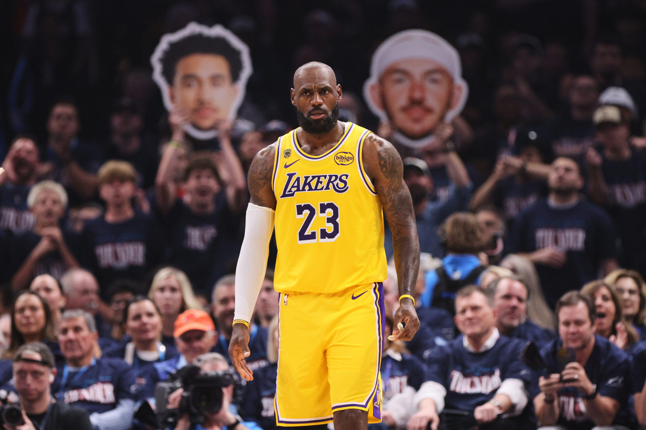 NBA scores today Los Angeles lakers vs Oklahoma City Thunder LeBron James