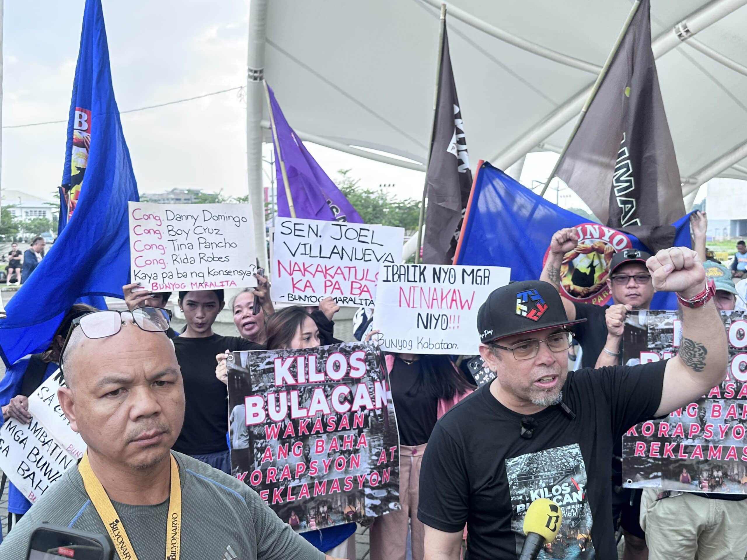 600 Bulacan residents stage rally against floods