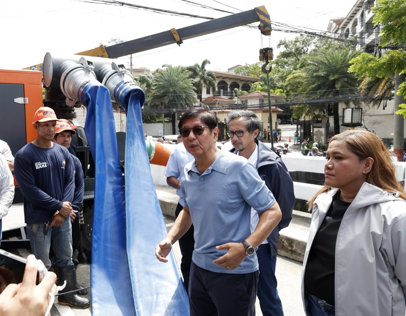 Marcos orders voluntary SSS, PhilHealth, Pag-IBIG for COS, JO workers
