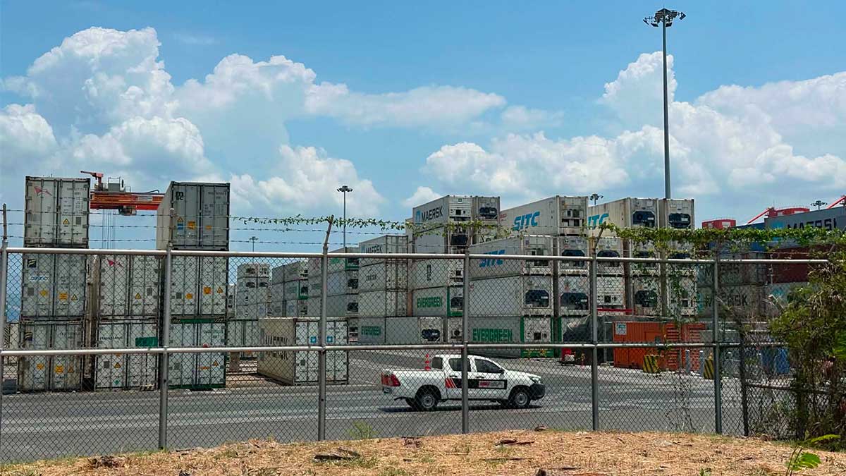 BOC clears 10 more overstaying containers in Subic Freeport