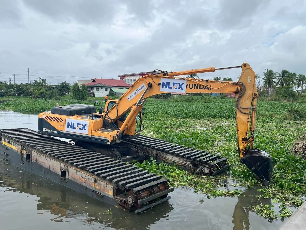 NLEx completes dredging of Tulaoc River section