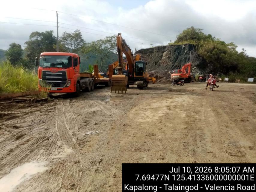 Bukidnon-Davao del Norte road clearing ops suspended due to heavy rains