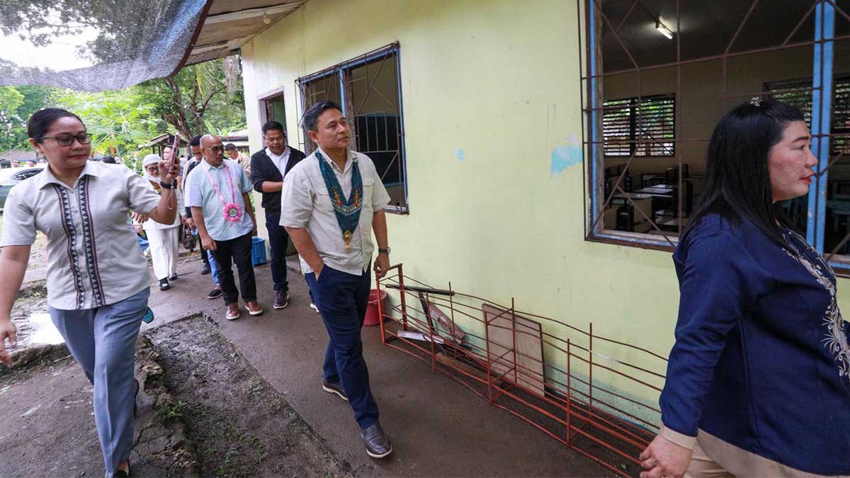 Angara orders checks, aid for 6,224 quake-hit Mindanao schools