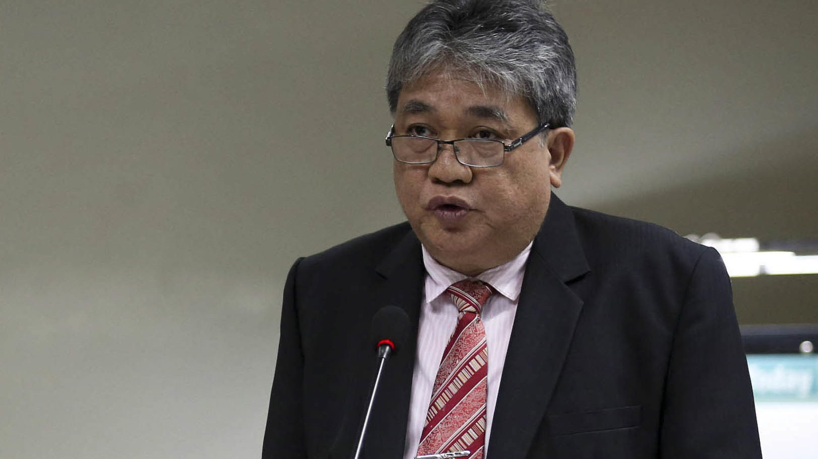 SC voids dismissal of ex-Overall Deputy Ombudsman Melchor Carandang