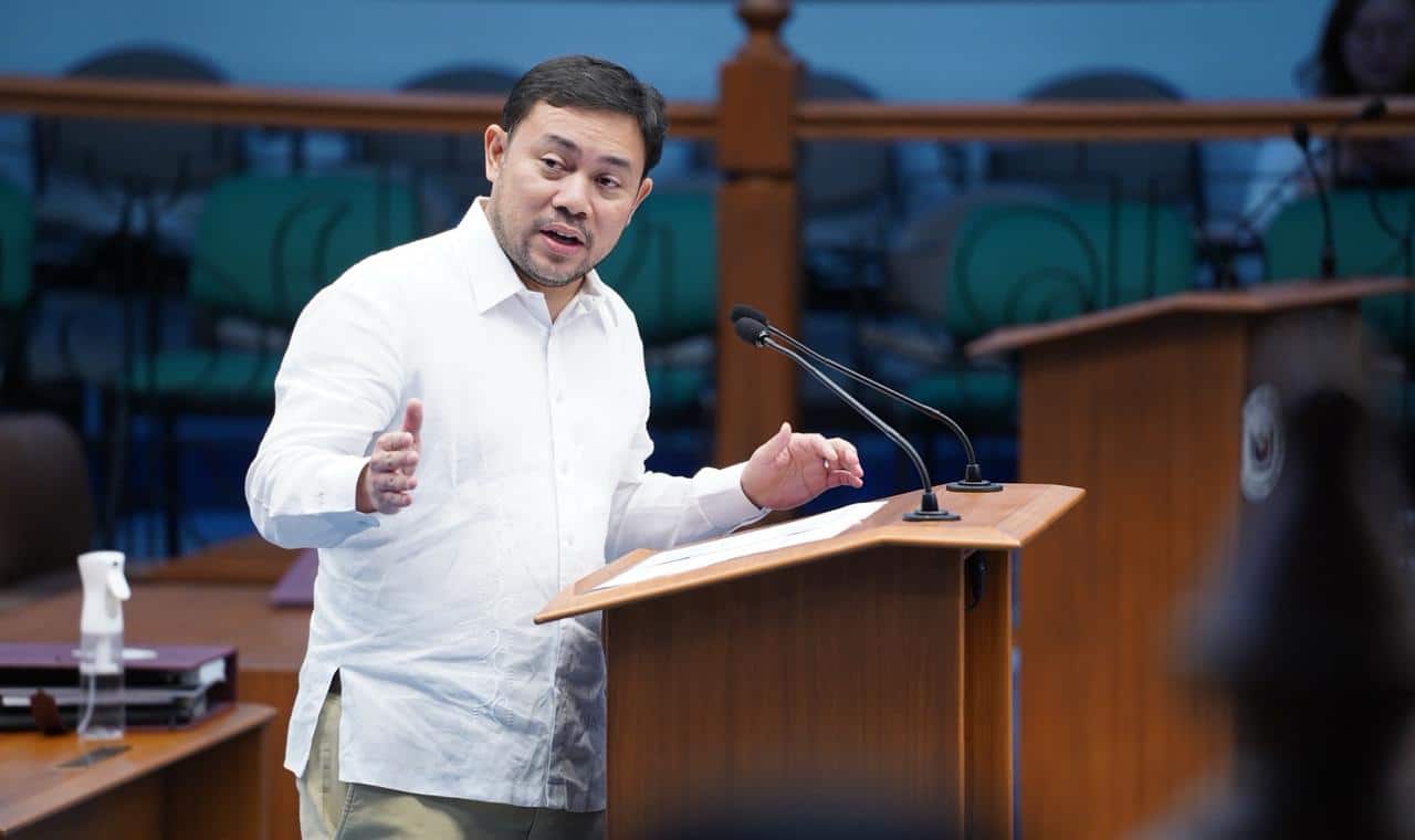 Villar pushes 24/7 public libraries for students in major cities