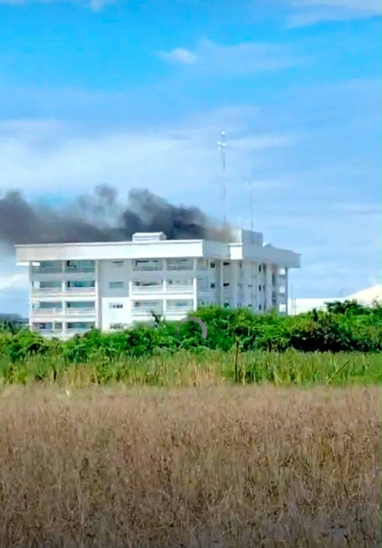 Fire strikes Malolos City Hall in Bulacan