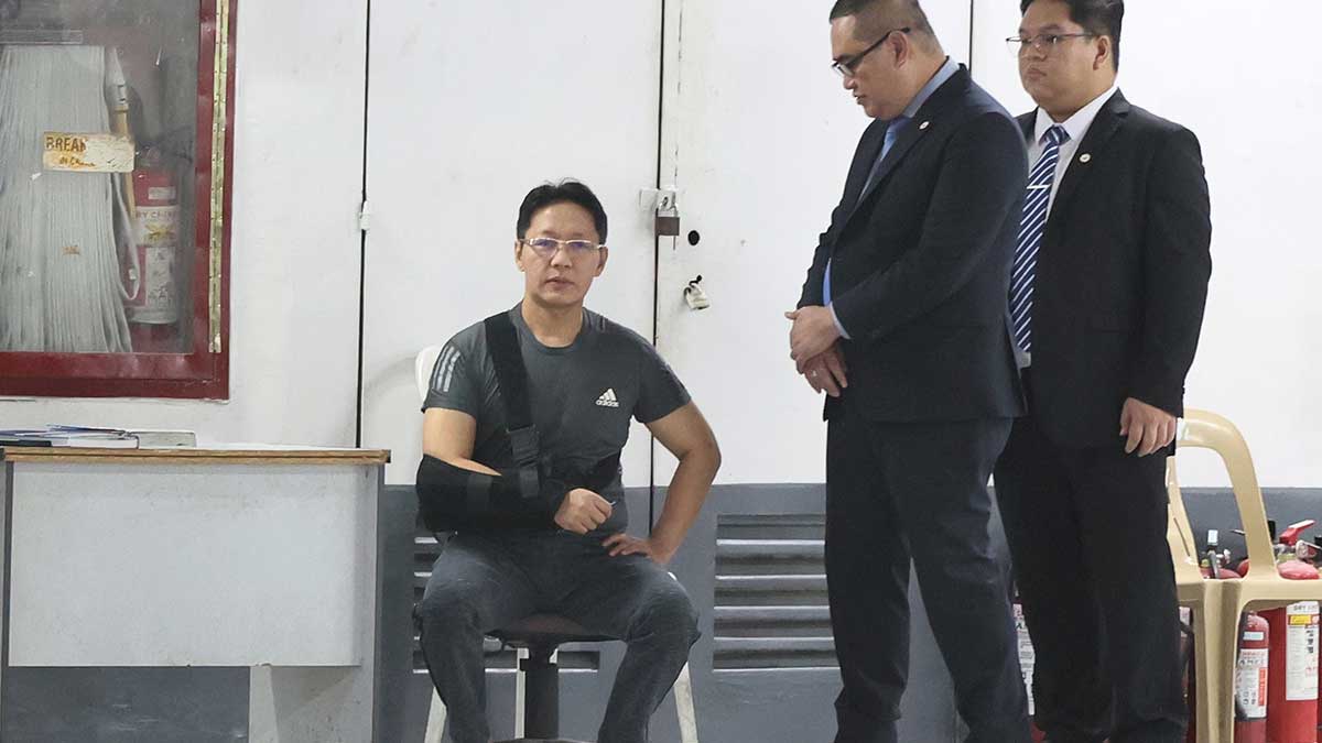 Curlee Discaya leaves Senate for Bulacan jail