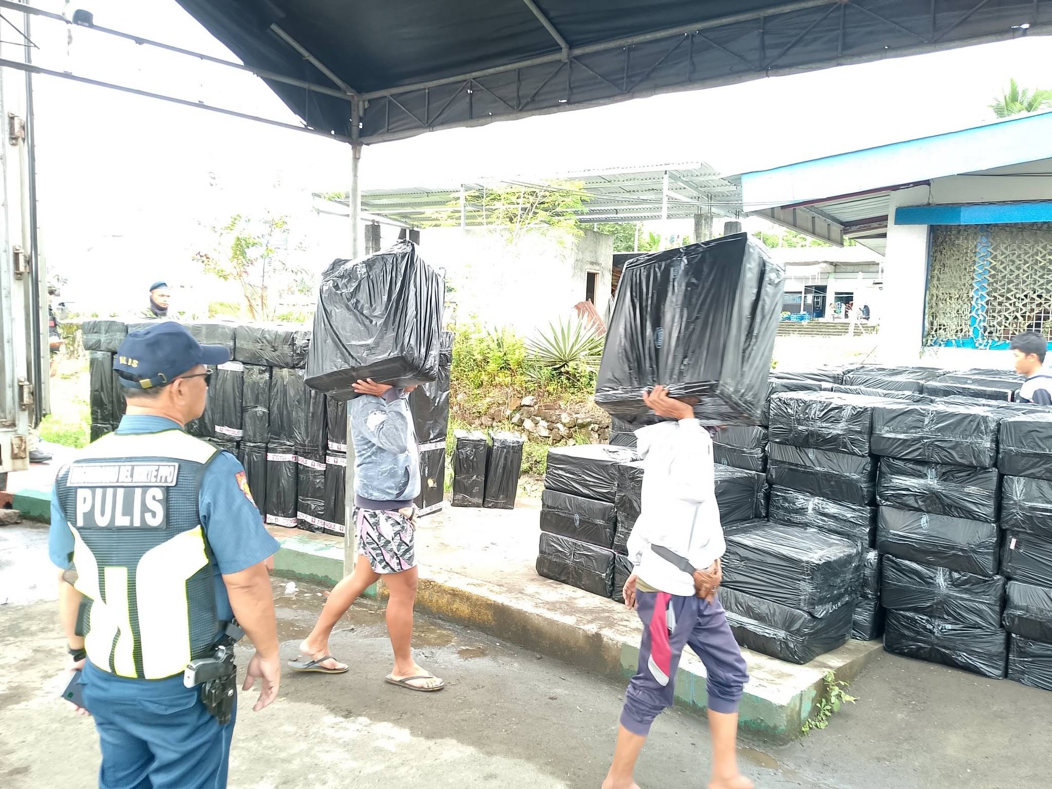 Bangsamoro cops seize P14-M smuggled cigarettes