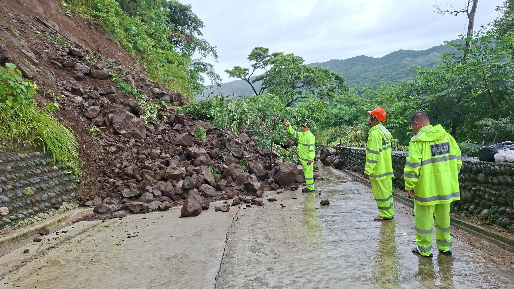 Landslide blocks Ilocos Sur road as Candon City reels from floods