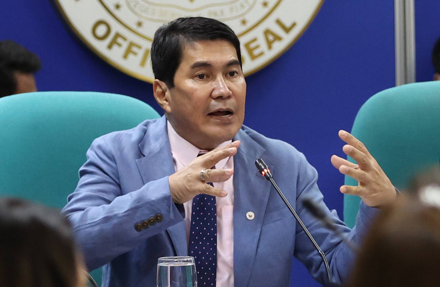 Erwin Tulfo invites 18 ‘ex-Marines’ to attend flood control hearing