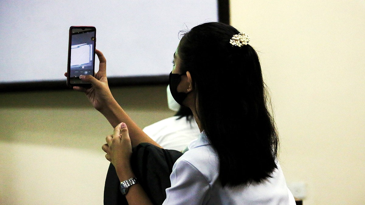 Blanket ban on social media may push minors to riskier platforms