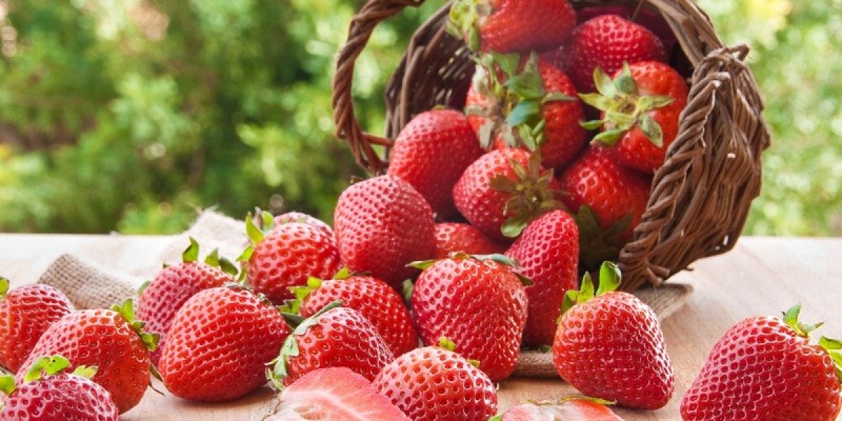 Strawberries' health advantages.