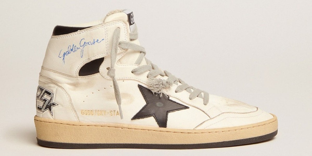 Golden Goose Shoes Outlet tea room in Paris and talking about the