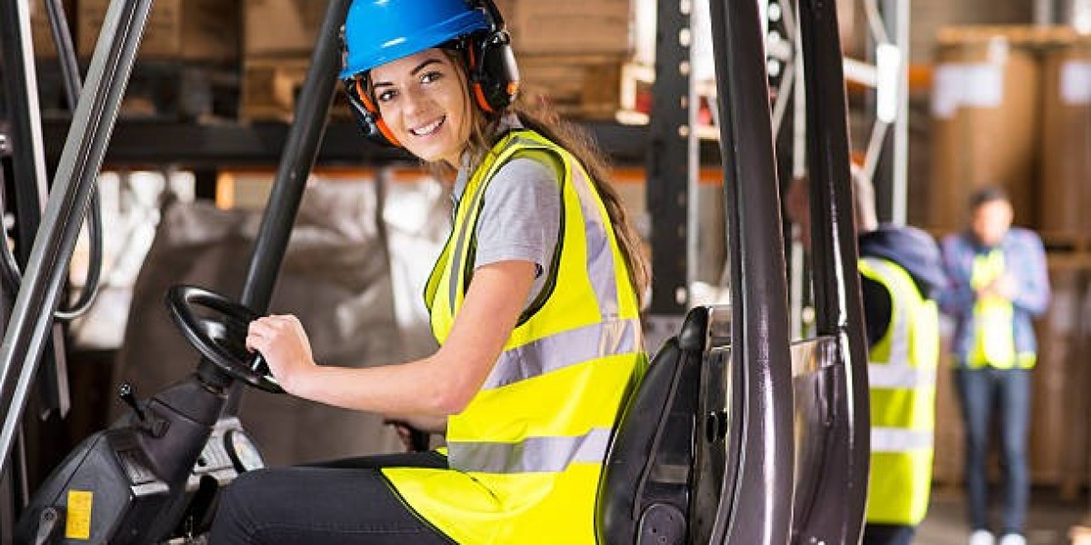 Boost Your Job Prospects with a Forklift License from AAT Training Hub in Singapore